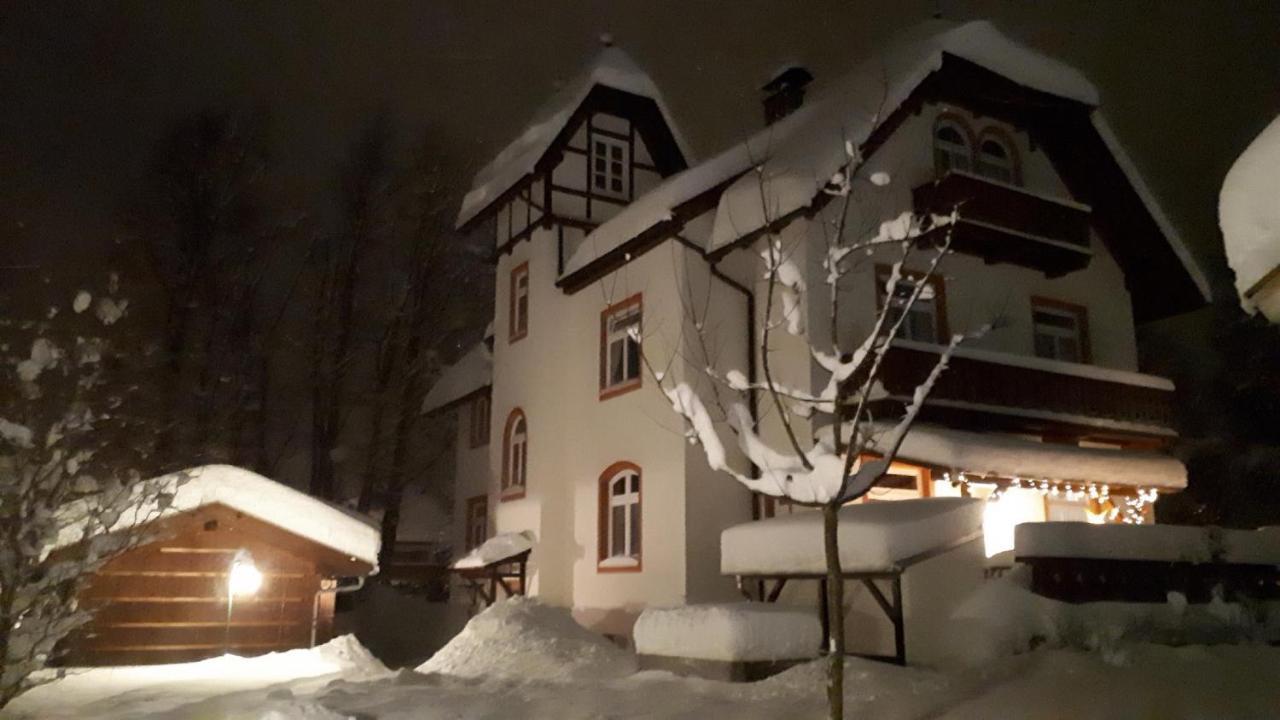 Apartments Alte Villa Garmisch-Partenkirchen Bagian luar foto